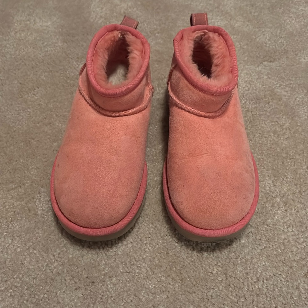 pink mini uggs
